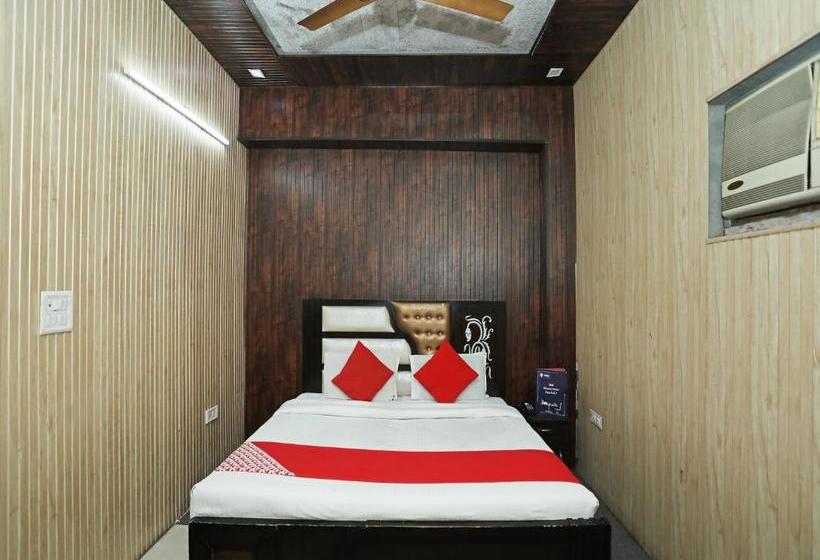 Отель Oyo 18530 Rest Inn