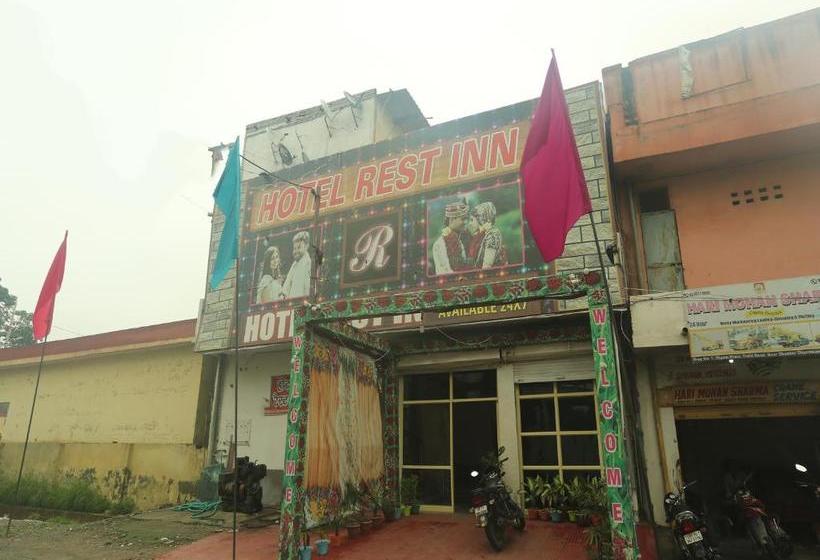 Отель Oyo 18530 Rest Inn