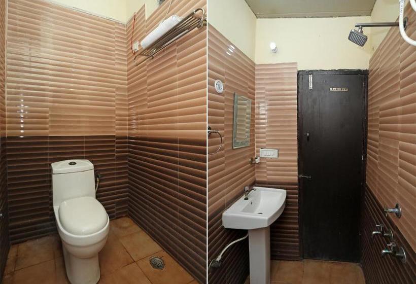 Отель Oyo 18530 Rest Inn