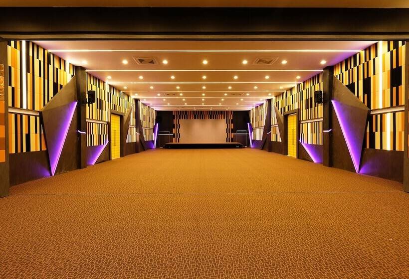 فندق Play Phala Beach Rayong