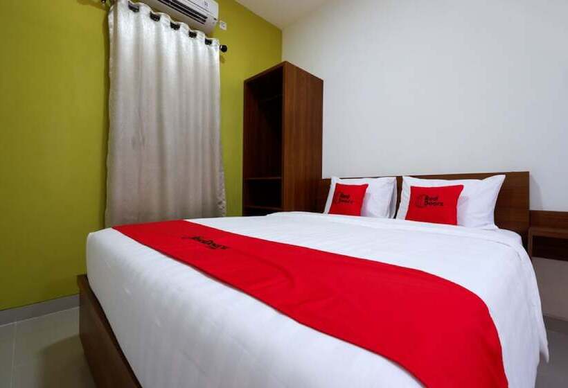 酒店 Reddoorz Plus Near Paragon Mall Semarang