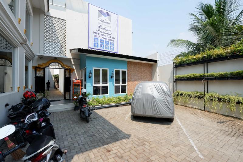 酒店 Reddoorz Plus Near Paragon Mall Semarang