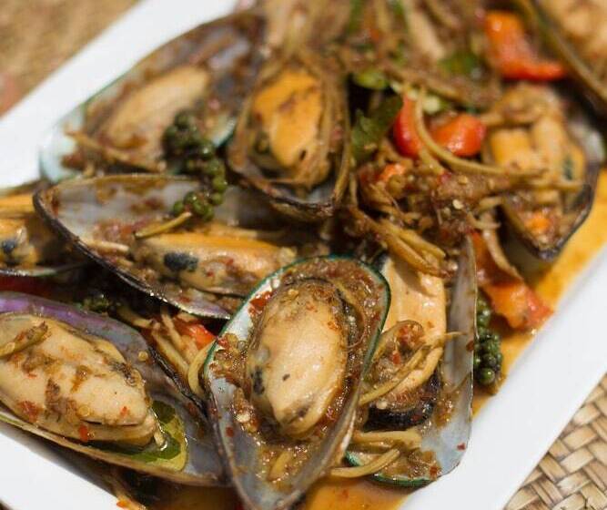 Отель Release Pool Villa Resort