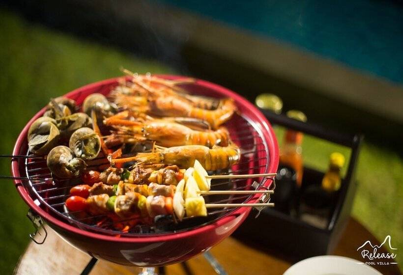 Отель Release Pool Villa Resort