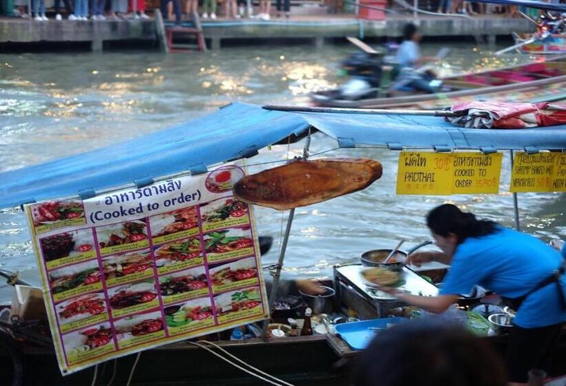 בית מלון כפרי Roomquest Amphawa Vaylasamran