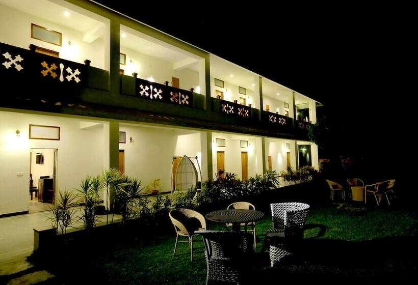 فندق Sri Durga Vilas & Resorts