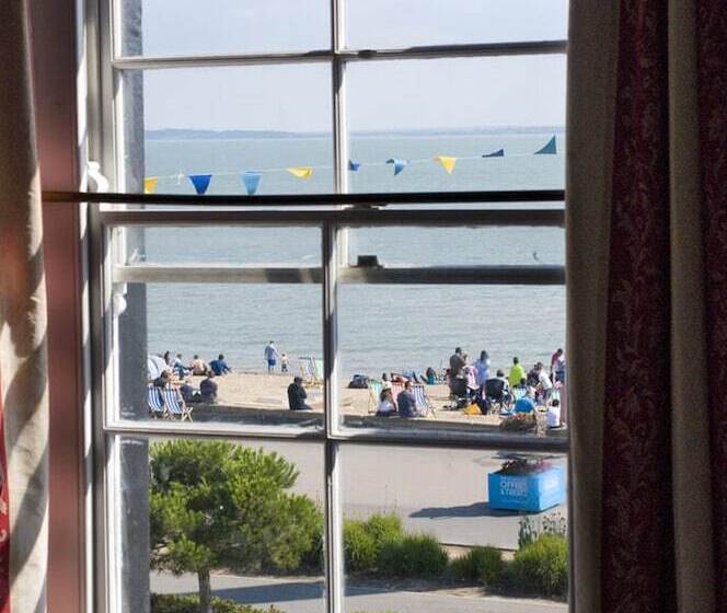 בית מלון כפרי The Hope