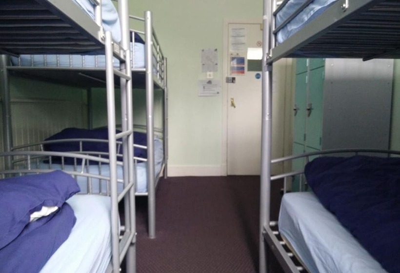 Отель The Smugglers Hostel