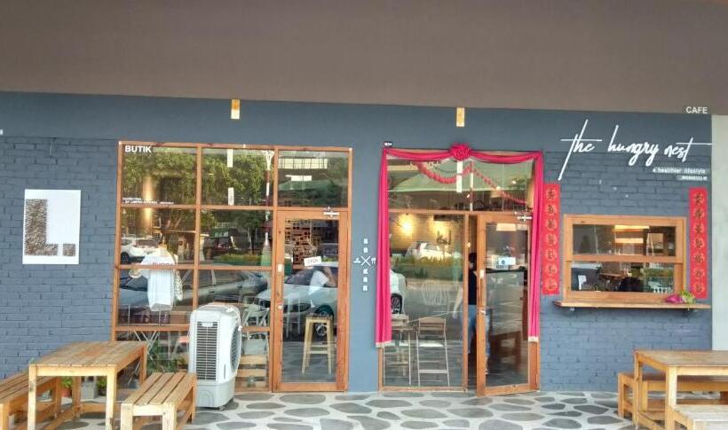 ホテル The Wood Boutique