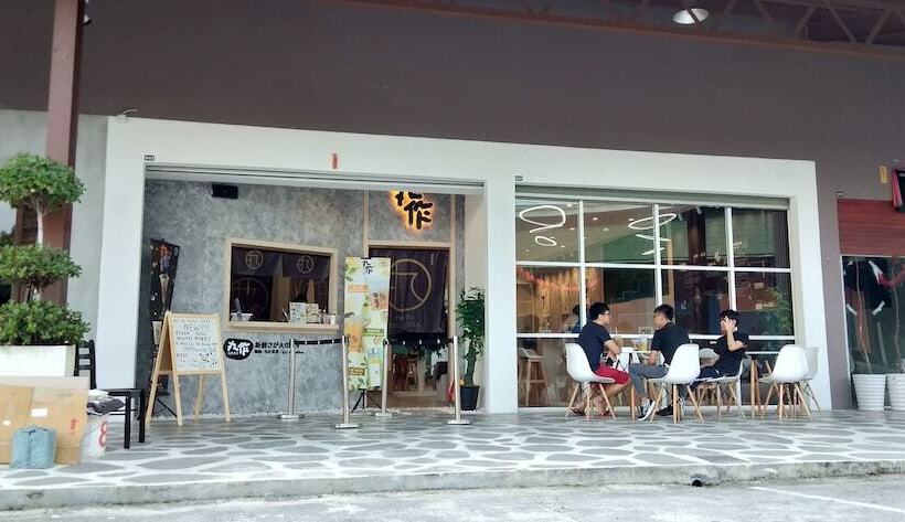 ホテル The Wood Boutique