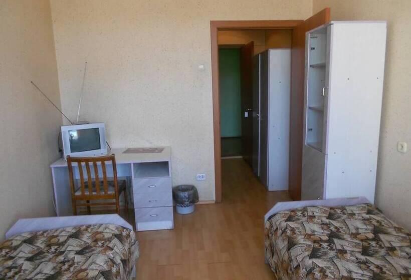 호텔 Transagenstvo I K