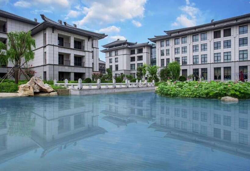 ホテル Yun Zen Jinling Acrobatics