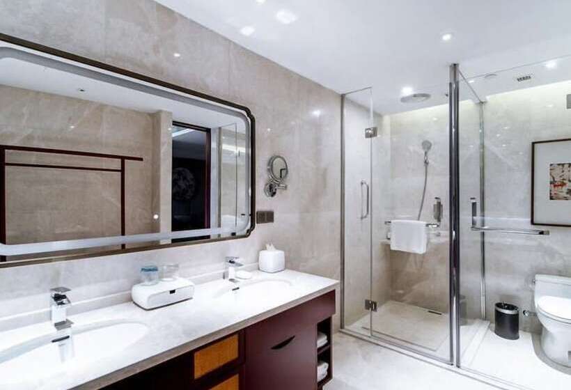 ホテル Yun Zen Jinling Acrobatics