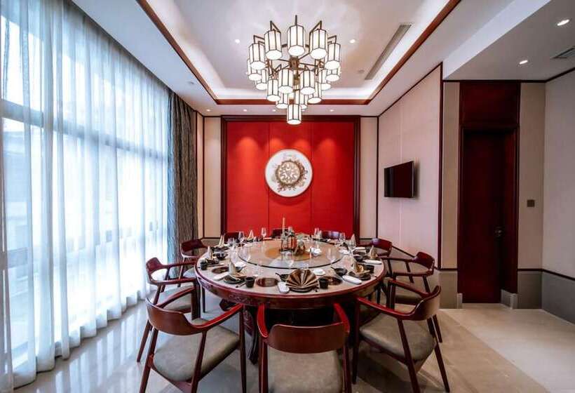 ホテル Yun Zen Jinling Acrobatics