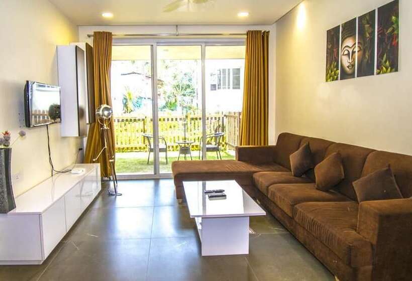 호텔 Zondela Inn Luxury Apartments