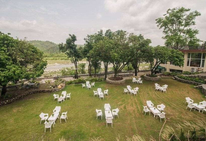 La Perle River Resorts