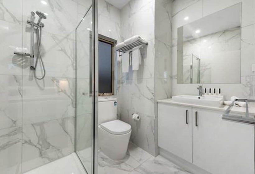 Melbourne Airport Motel