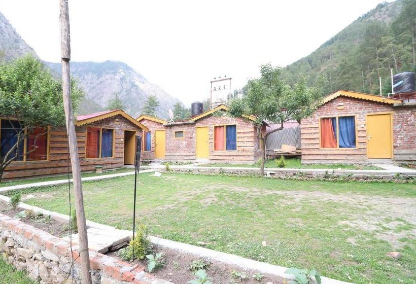 منتجع Brick And Wood Cottages