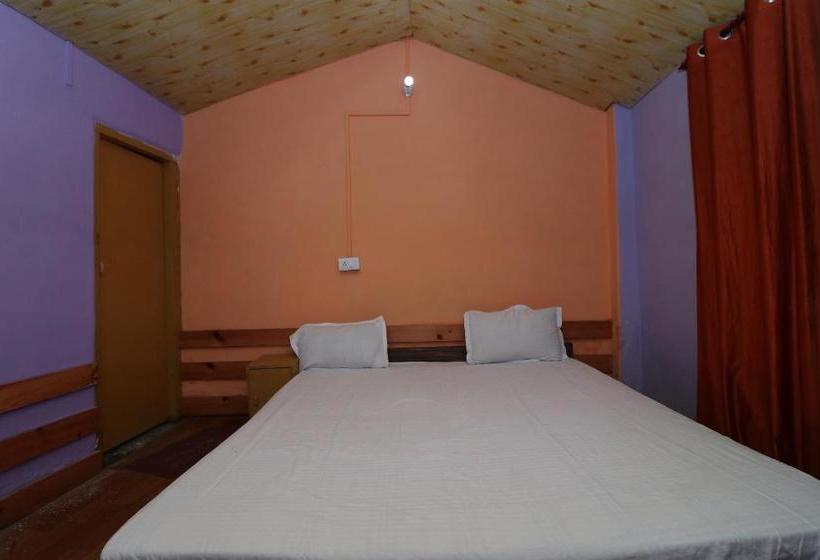 منتجع Brick And Wood Cottages