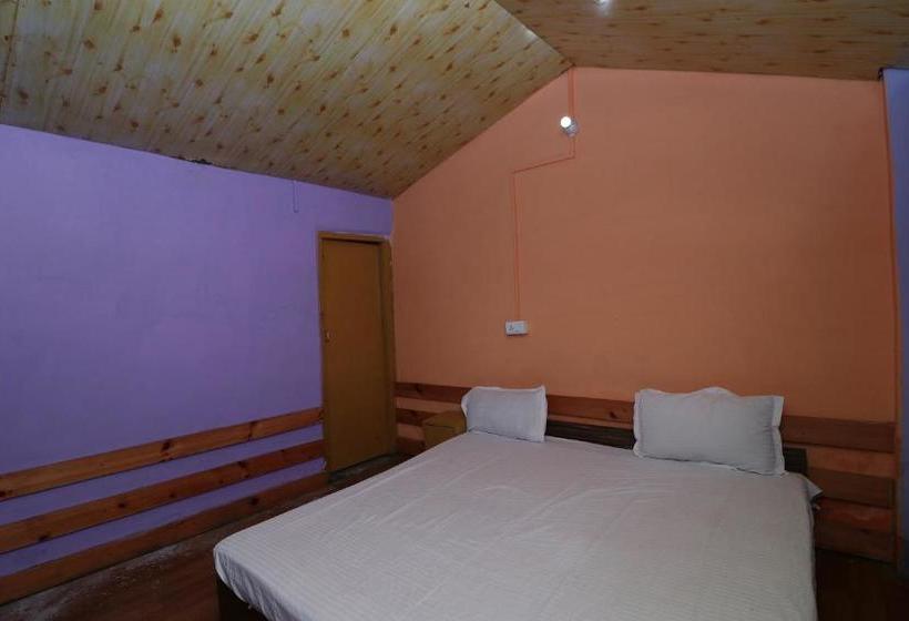 منتجع Brick And Wood Cottages