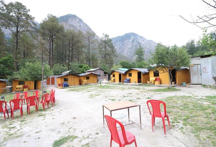 منتجع Brick And Wood Cottages