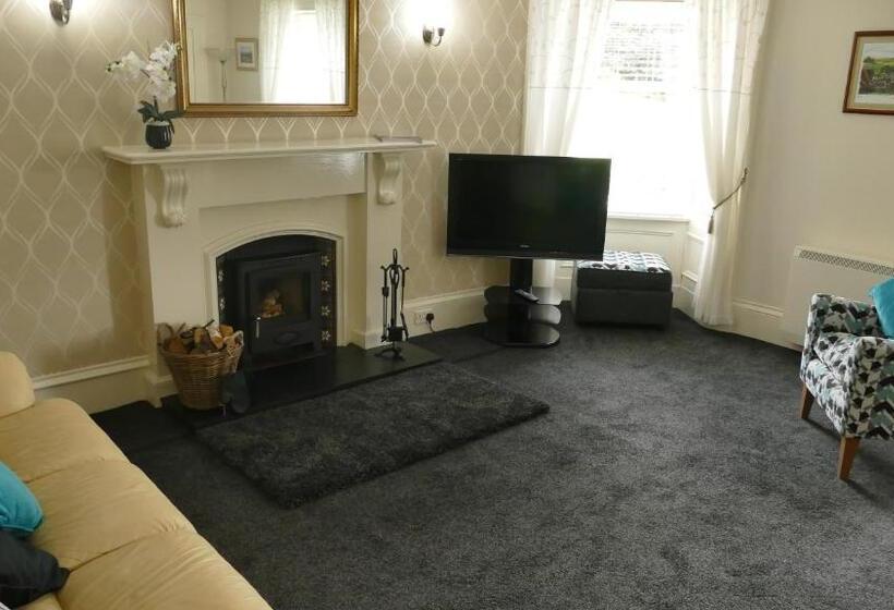 Riverside Apartments