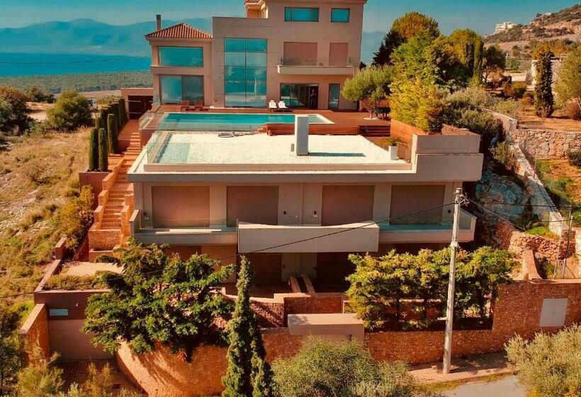 Seaview Peninsula Villa