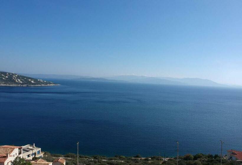 Seaview Peninsula Villa