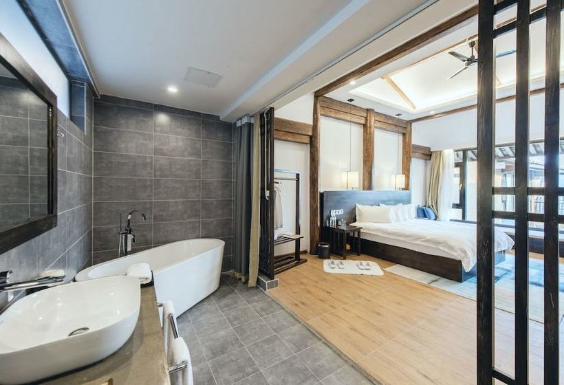 Tengchog Original Inn