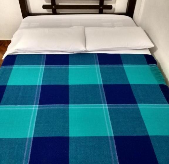 هاستل El Turista