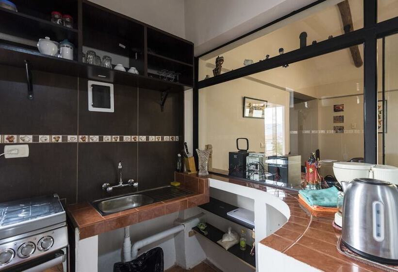 هاستل Pension Sanbleña B&b