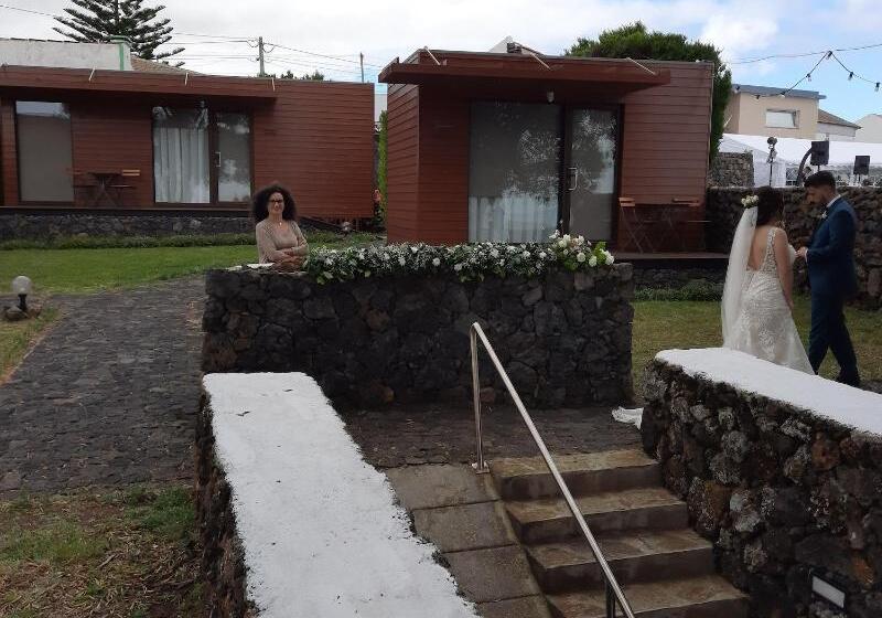 مبيت وإفطار Alluar Lodge