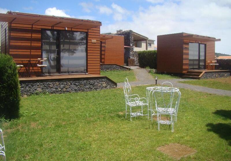 مبيت وإفطار Alluar Lodge