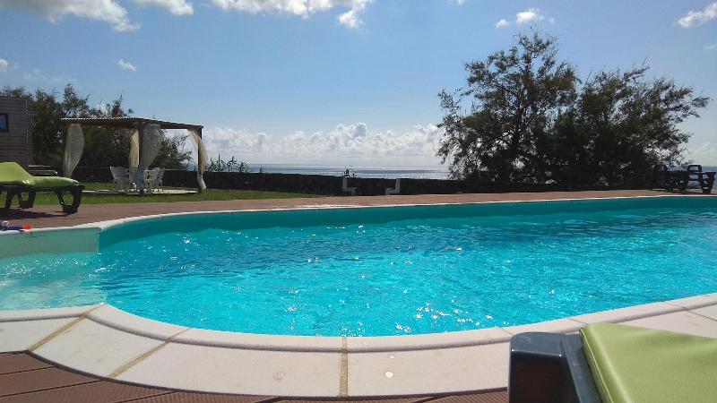 مبيت وإفطار Alluar Lodge