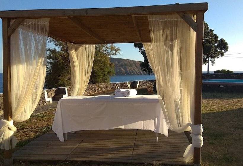 مبيت وإفطار Alluar Lodge