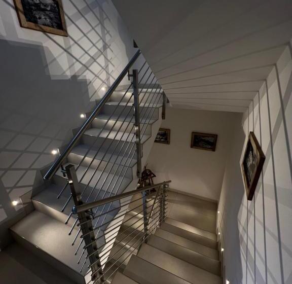 مبيت وإفطار Garnì Letizia