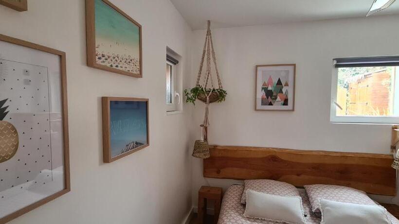 Bed and Breakfast Wood N Sea Surf Lodge   Auberge De Jeunesse