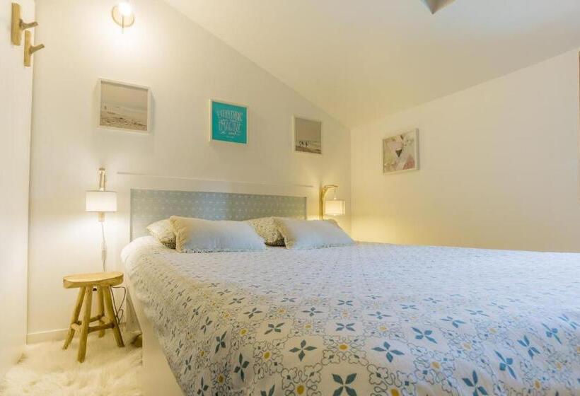 Bed and Breakfast Wood N Sea Surf Lodge   Auberge De Jeunesse