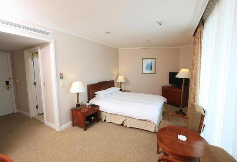 High1 Palace Hotel And Cc