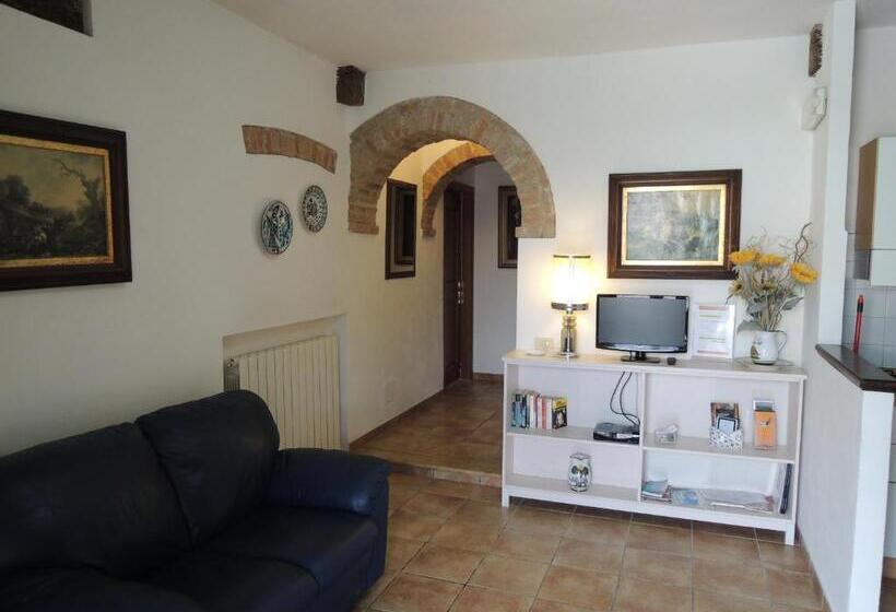 פונדק Agriturismo Il Colle