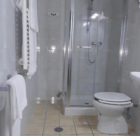 פונדק Agriturismo Il Colle