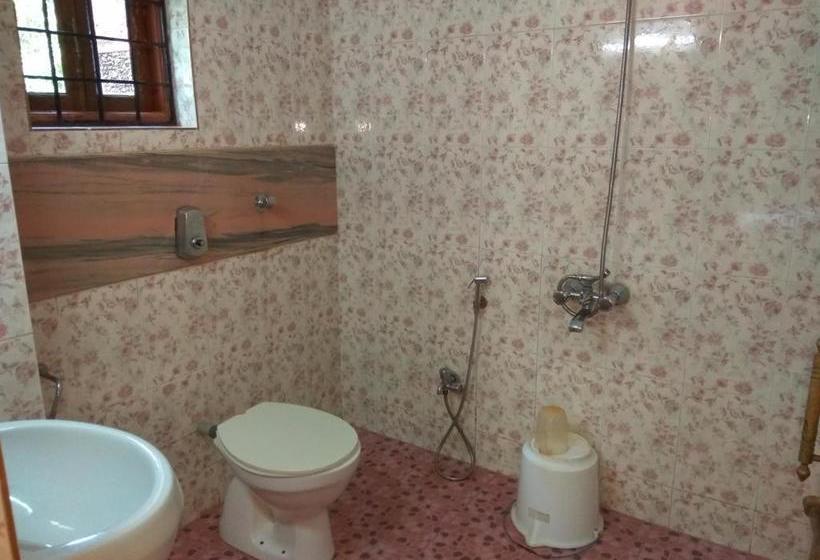 פונדק Bribon Guest House