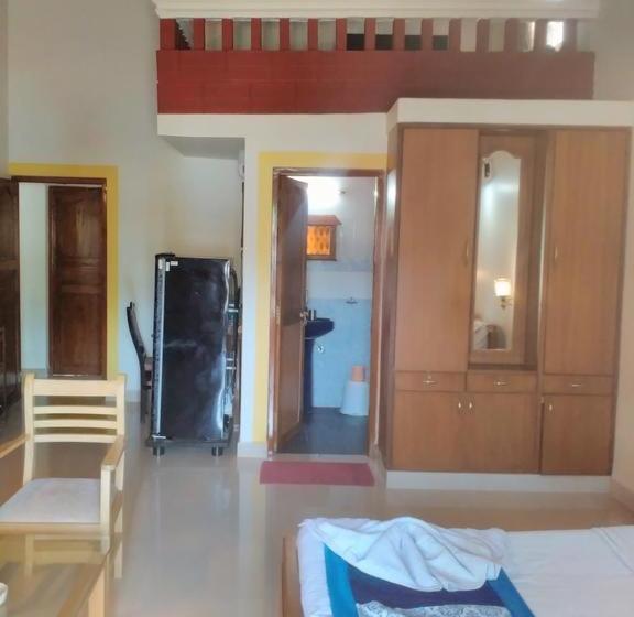 פונדק Bribon Guest House