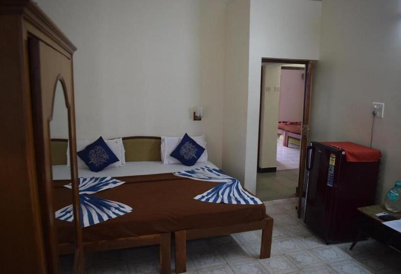 פונדק Bribon Guest House