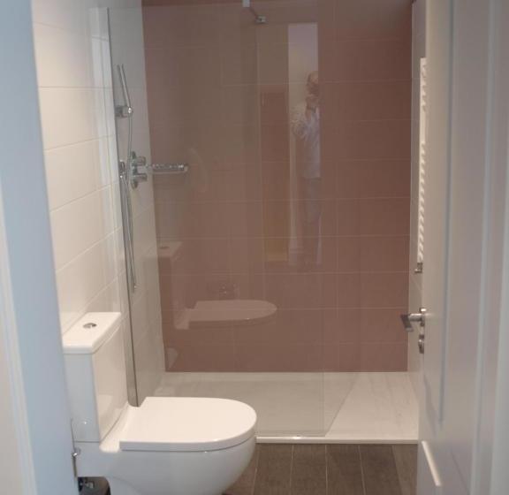 مسافرخانه Emebed Posada