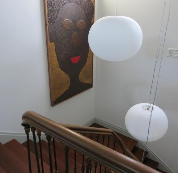 مسافرخانه Emebed Posada