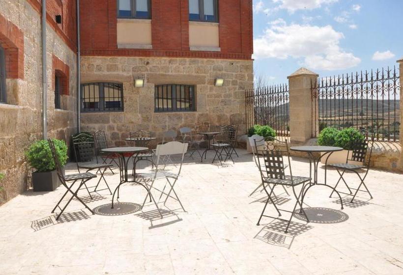 مسافرخانه Emebed Posada