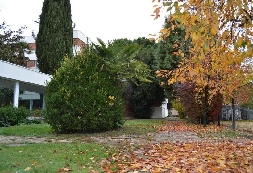 簡易ホテル Residencia Universitaria Cardenal Cisneros