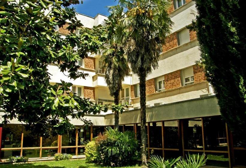 簡易ホテル Residencia Universitaria Cardenal Cisneros