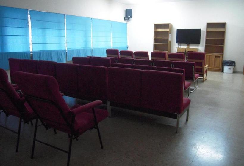 مسافرخانه Residencia Universitaria Cardenal Cisneros